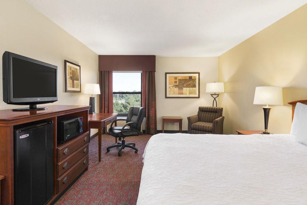 Hampton Inn Potomac Mills Woodbridge Eksteriør bilde