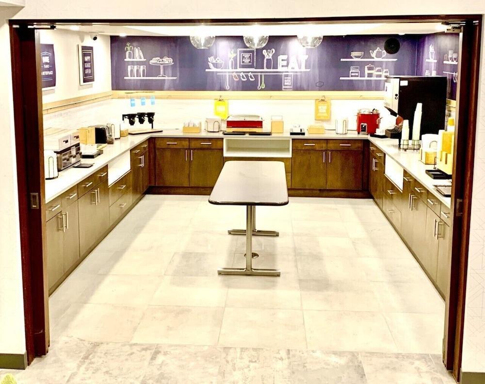 Hampton Inn Potomac Mills Woodbridge Eksteriør bilde