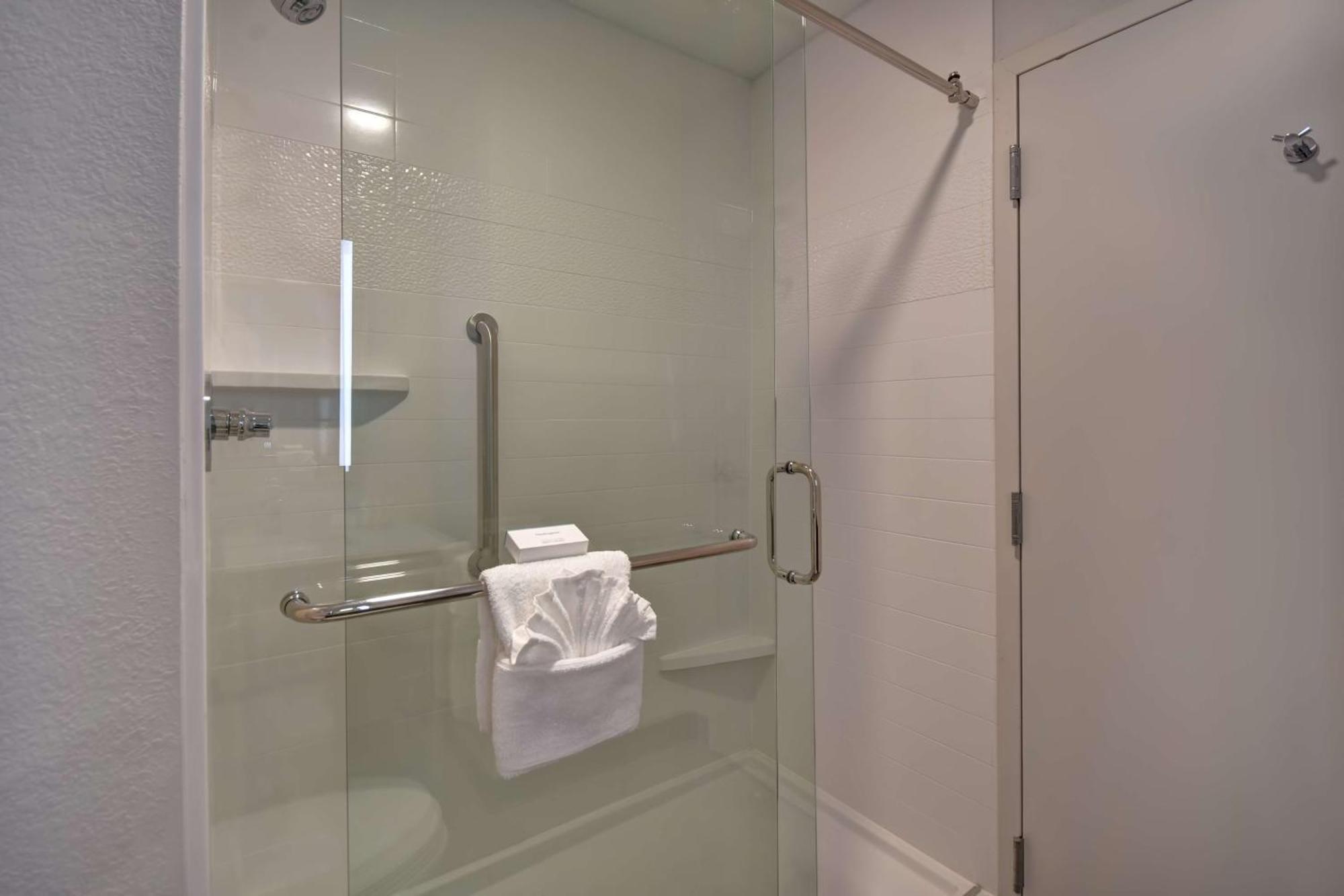 Hampton Inn Potomac Mills Woodbridge Eksteriør bilde