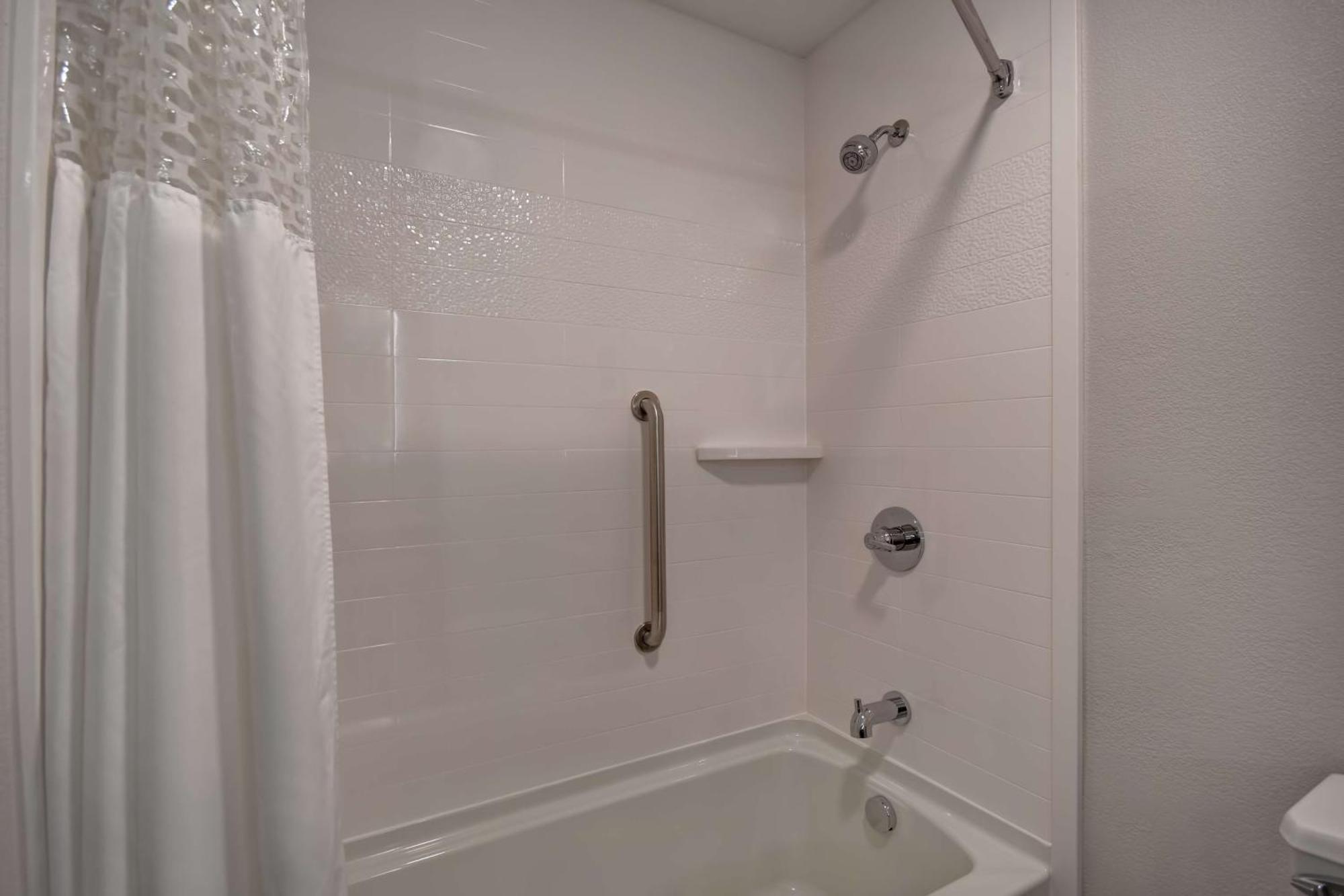 Hampton Inn Potomac Mills Woodbridge Eksteriør bilde